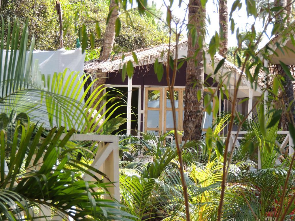 Sea Shades Palolem Resort Bagian luar foto