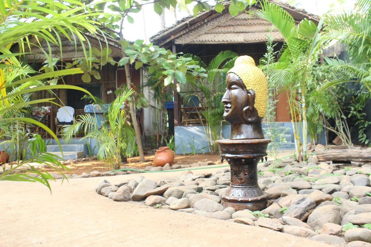 Sea Shades Palolem Resort Bagian luar foto