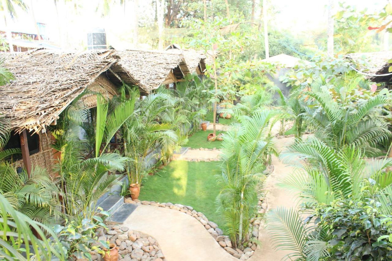 Sea Shades Palolem Resort Bagian luar foto