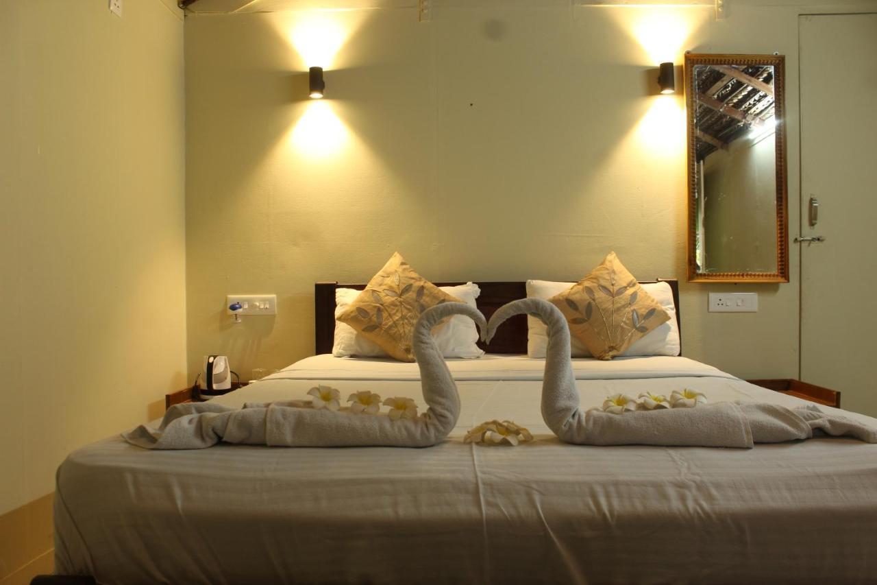 Sea Shades Palolem Resort Bagian luar foto