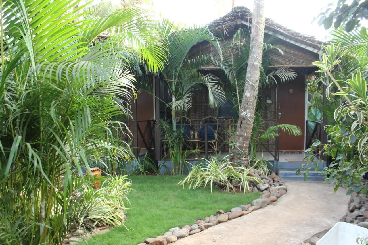 Sea Shades Palolem Resort Bagian luar foto